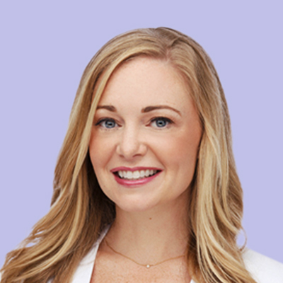 Elizabeth Abbott headshot